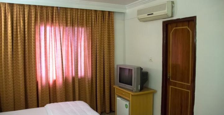 Oyo 539 Hotel Pearl Inn Бенґалуру Екстер'єр фото